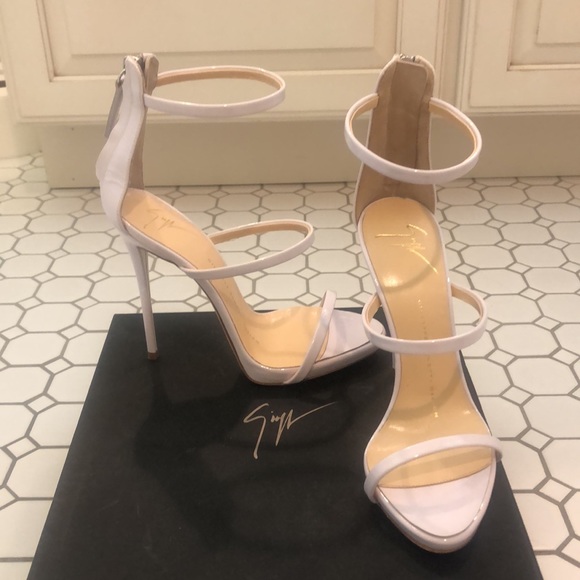 Giuseppe Harmony White Heels - 36 - Picture 2 of 5